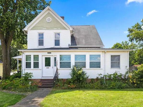 1029 N Santa Fe Ave, Chillicothe, IL 61523