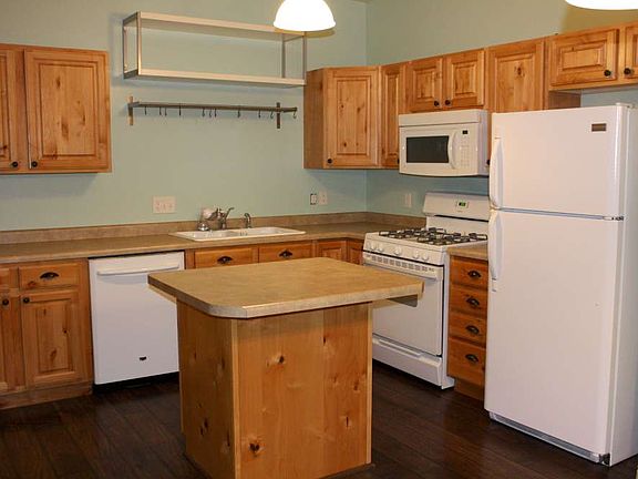 2nd image of 11732 S Bluerock Ave