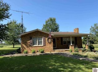 1279 Peach Orchard Rd, Murray, KY 42071