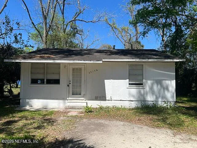 2 bed, 1.0 bath, 840 sqft, $900 — Photo 1