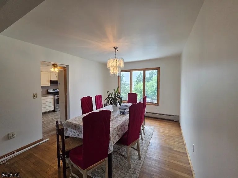 508 Lincoln St #2 — Photo 12