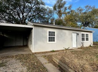 1603 Lindenwood Ln, Lawrence, KS 66044