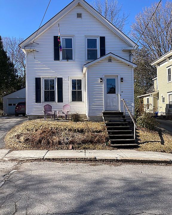 1st image of 18 Ridge St