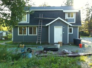 9500 N Hillside Dr, Palmer, AK 99645