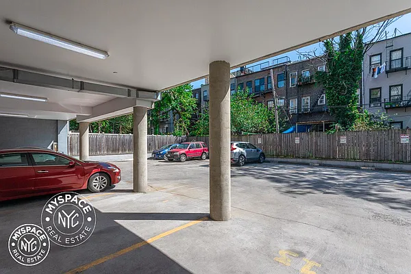 Rented by MySpaceNYC | media 41