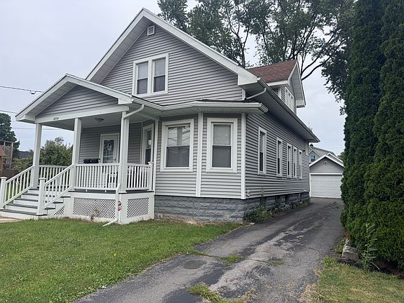 3rd image of 1404 Old Burrstone Rd #2