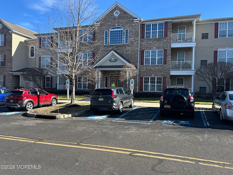 1st image of 315 Sophee Ln