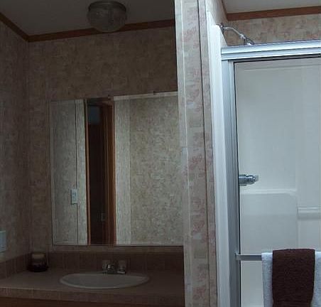 bath w walk in shower