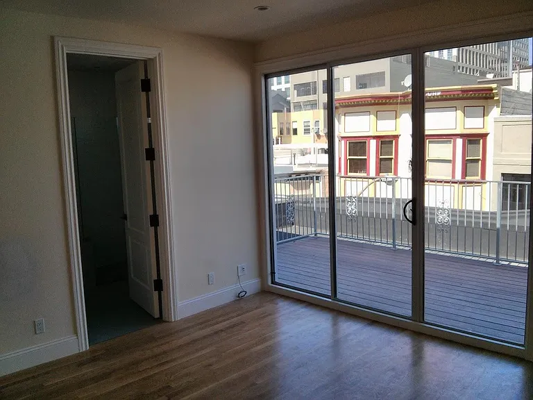 641 Natoma St — Photo 8