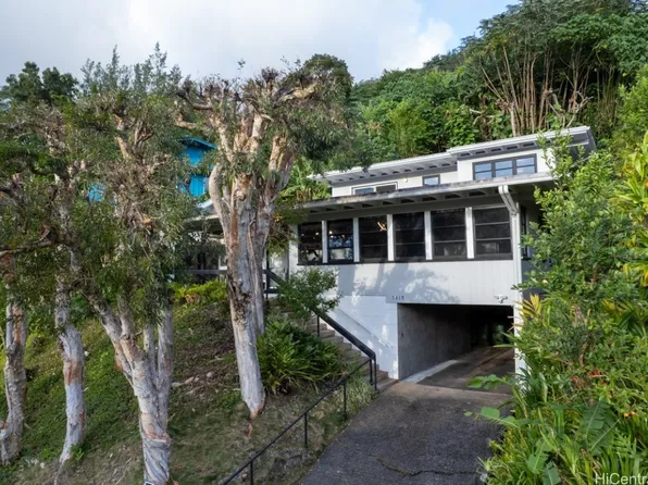 3618 Woodlawn Terrace Pl, Honolulu, HI 96822