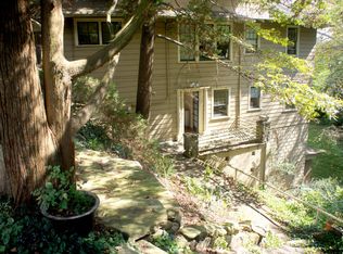 25 Forest Hill Dr #B, Asheville, NC 28803