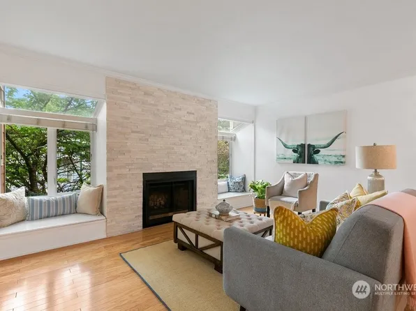 7416 W Lake Sammamish Pkwy NE #1-203, Redmond, WA 98052