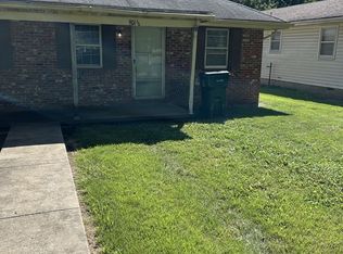 901 S Taylor St #B, Pittsburg, KS 66762