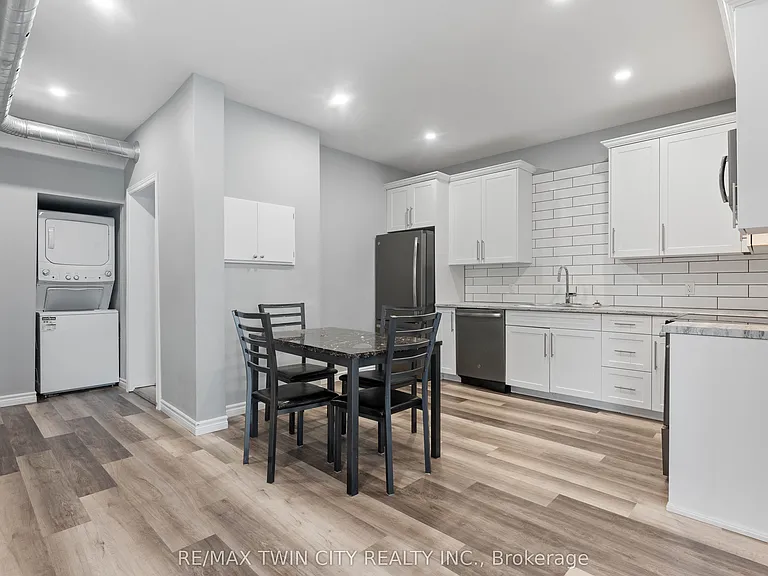 140 N Superior St — Photo 6