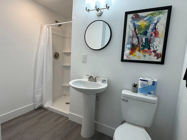 Room 2 Privatre Bathroom