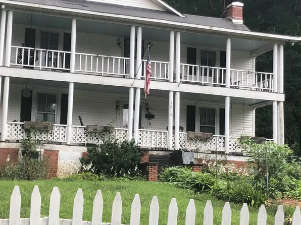 1206 Pleasant Hill Rd, Landrum, SC 29356