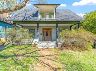127 Leonard Pl, Knoxville, TN 37917