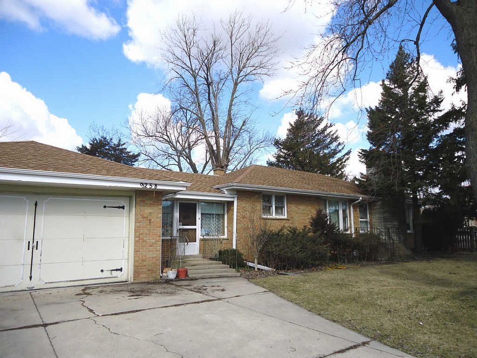 1st image of 9258 Greenwood Ave
