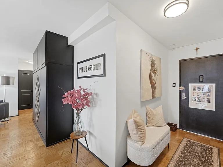 6040 Boulevard East #23F — Photo 11