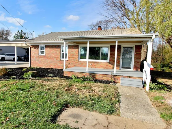 514 W Brummitt St, Owensville, IN 47665