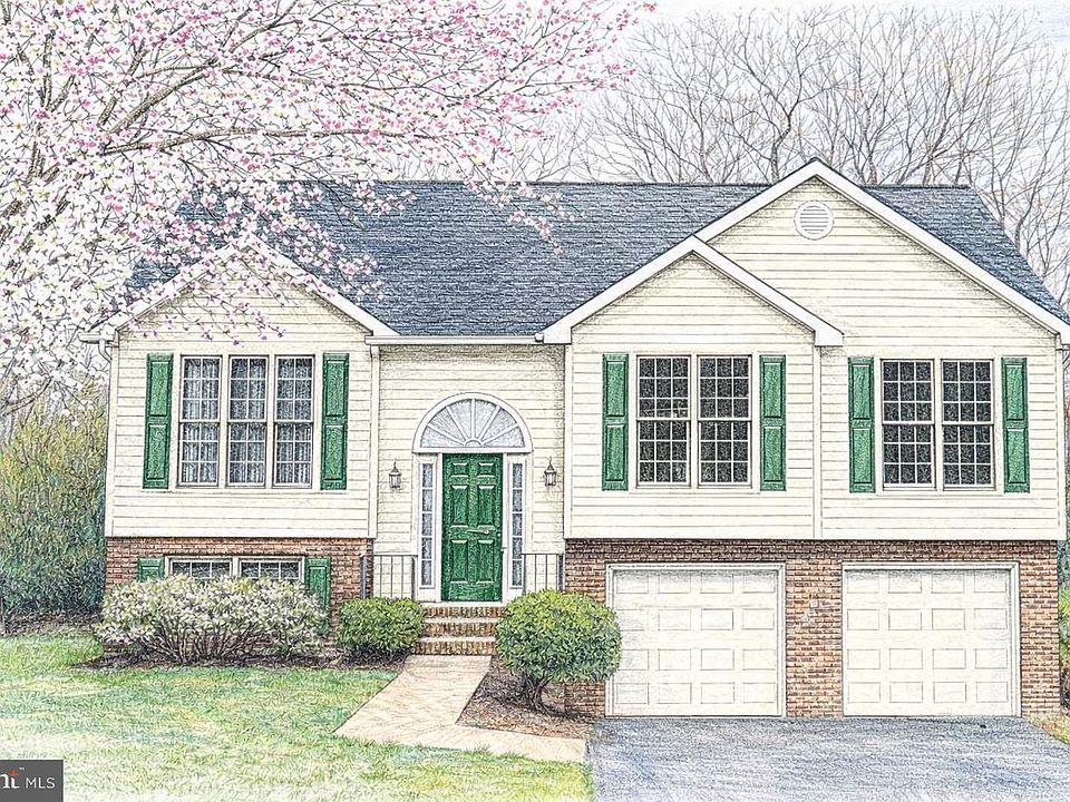 1st image of 9805 Kenmore Ct