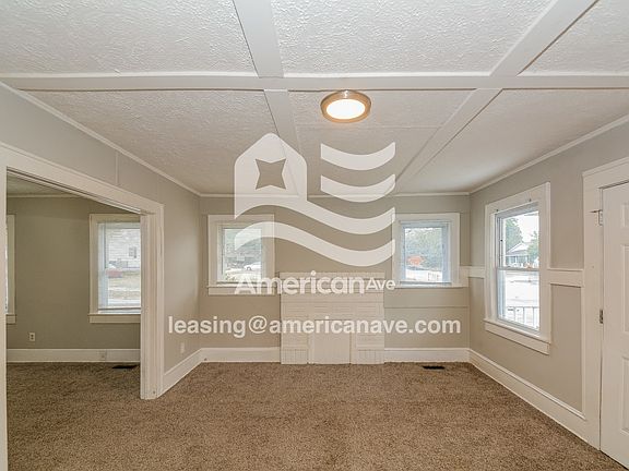 2-Living Room