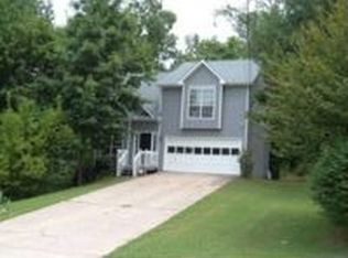 1695 McKendree Lake Dr, Lawrenceville, GA 30043