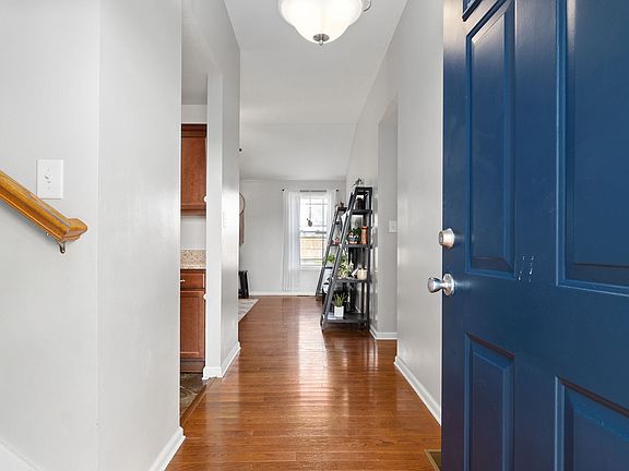 4th image of 1342 Loren Cir