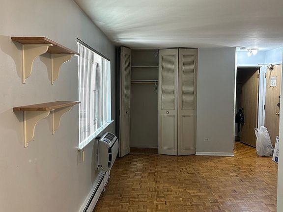 2nd image of 420 W Aldine Ave APT 230