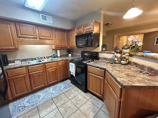 2301 Veterans Memorial Pkwy #313 — Photo 4