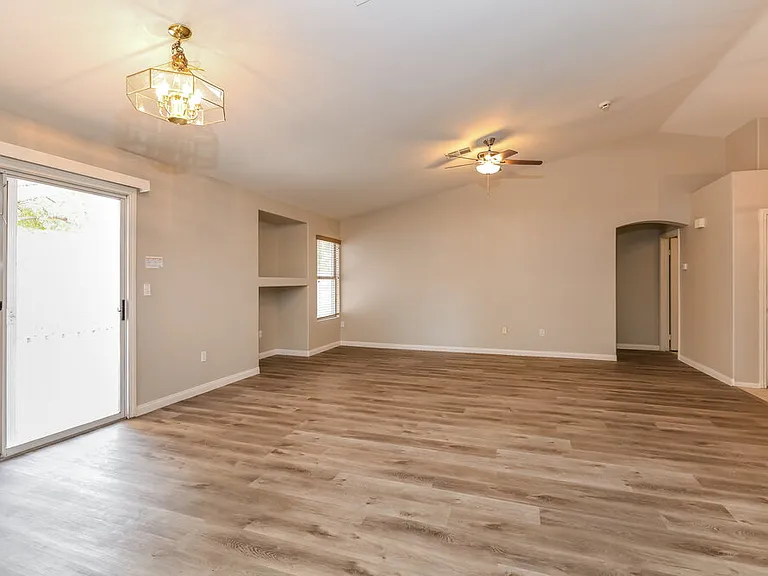 1113 Nordyke Ave — Photo 5