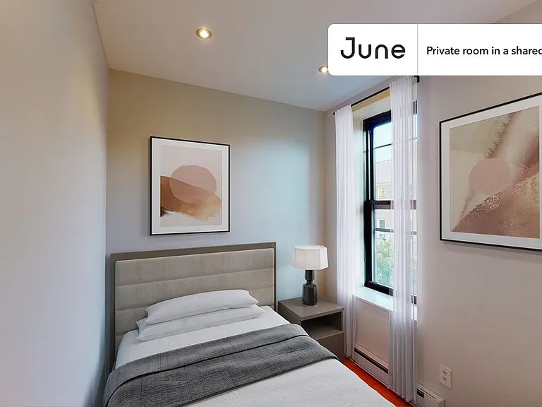 961 Columbus Ave #B — Photo 1