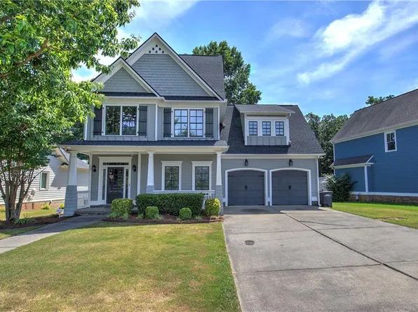 31 Lake Haven Dr, Cartersville, GA 30120