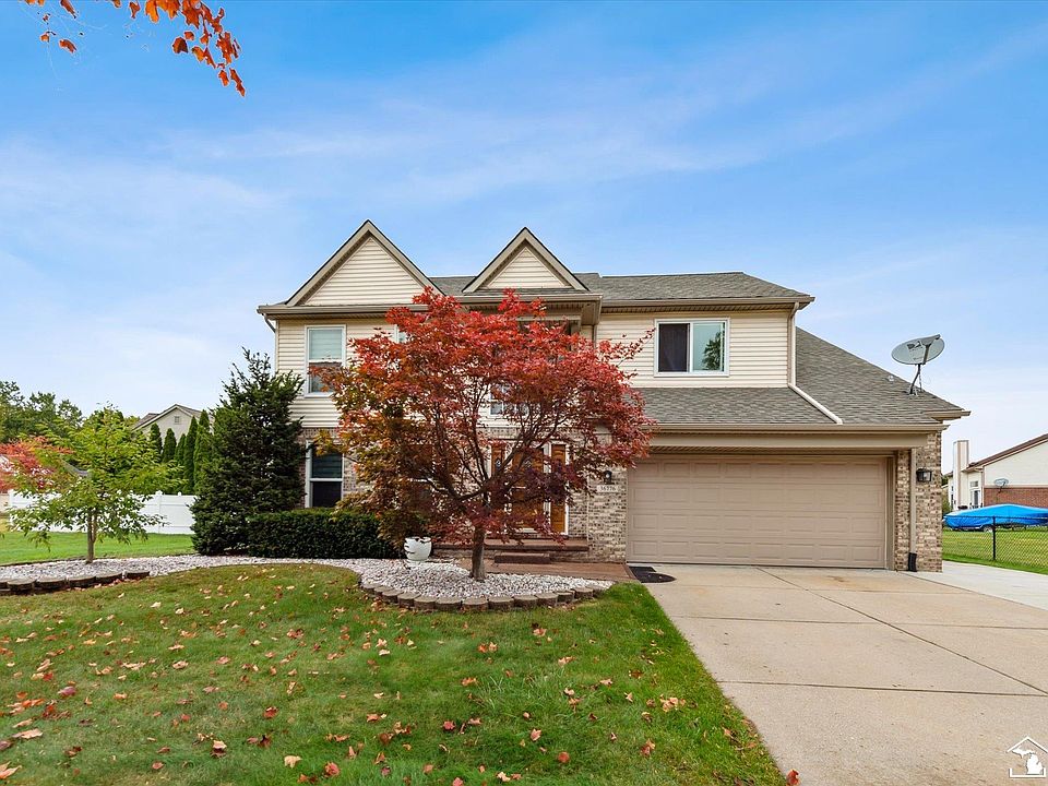 1st image of 36776 Canyon Dr