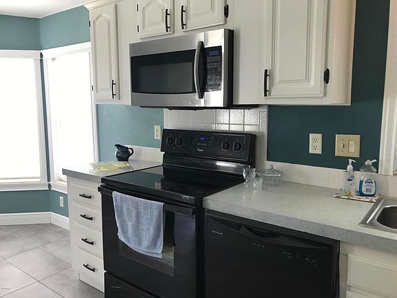 5th image of 6800 NE 3rd Pl