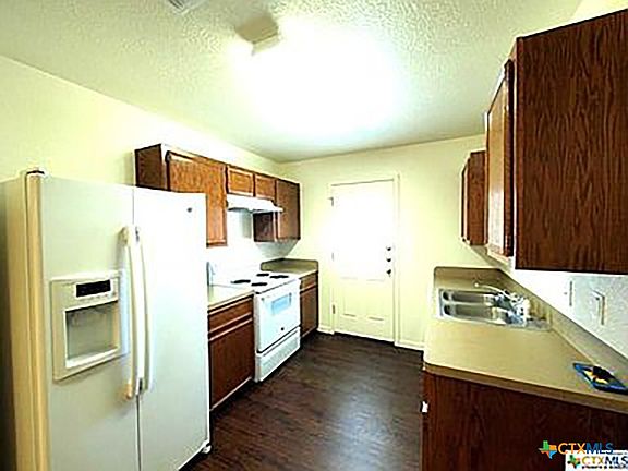 3rd image of 4702 Waterproof Dr