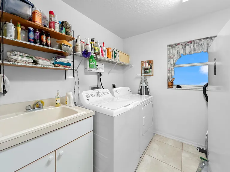 93 Palermo Pl — Photo 27