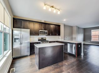 Webster Place, Highwood, IL 60040