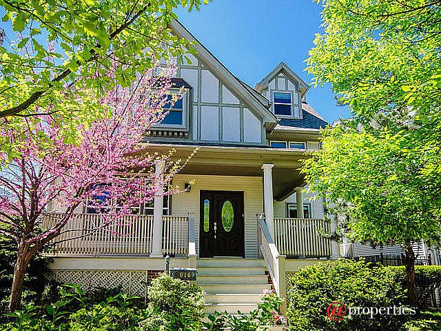 1st image of 4016 N Kilbourn Ave
