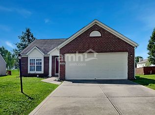 12183 Carriage Stone Dr, Fishers, IN