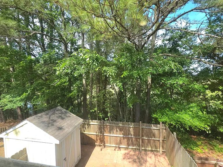 304 Arabian Cir — Photo 19