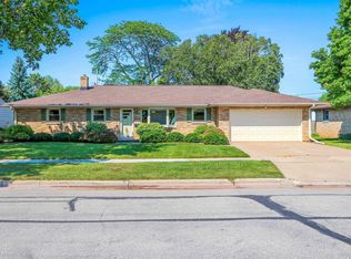 1404 Liberty St, Green Bay, WI 54304