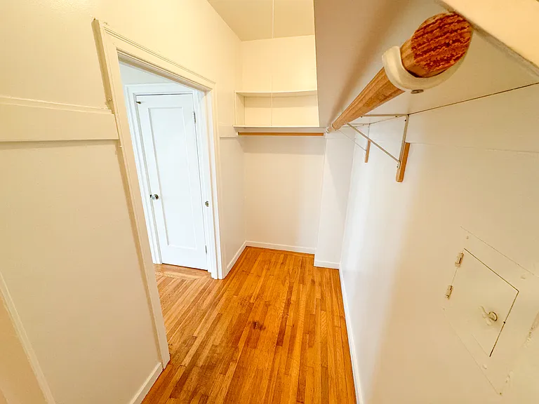 2495 Sutter St #2 — Photo 14