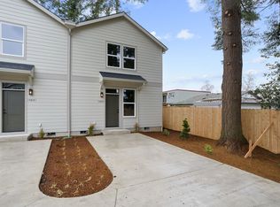 15893 SE Washington Ct, Portland, OR 97233
