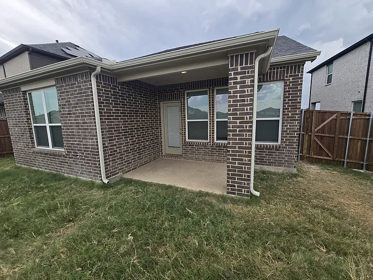 1805 Acosta Dr — Photo 31