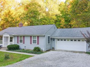 3027 Brush Rd, Richfield, OH 44286