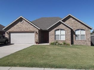 602 SW Wallstone Rd, Bentonville, AR 72712