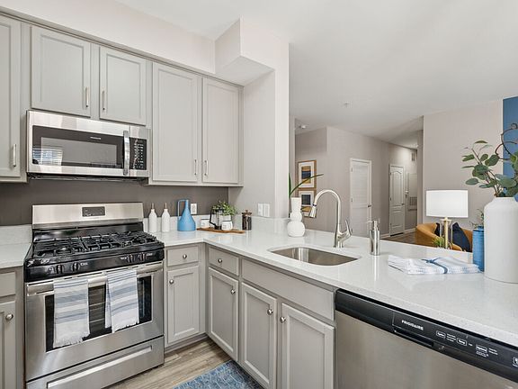 3rd image of 14110 Big Crest Ln #406