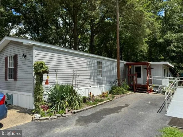 28056 Avalon Dr, Georgetown, DE 19947