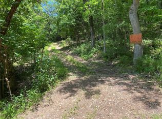 16515 Meadow Hawk Dr, Glencoe, MO 63038
